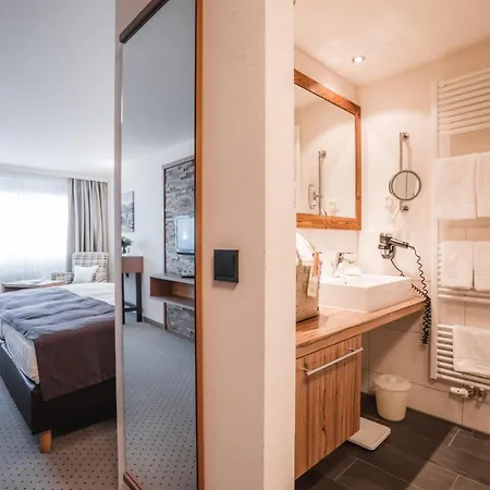 Schuele's Wellnessresort & Adults Only 4*