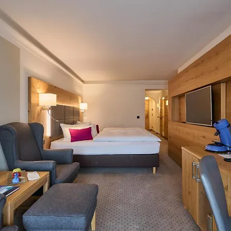 Schuele's Wellnessresort & Adults Only 4*