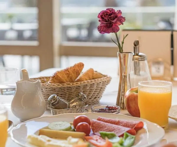 Schuele's Wellnessresort & Adults Only 4* Oberstdorf